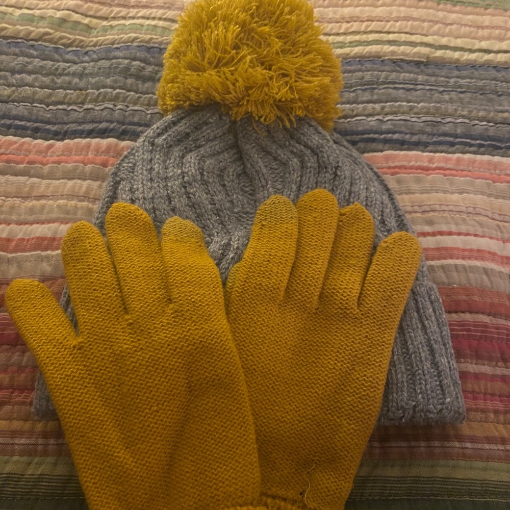 Hat & Gloves Set- Mustard Yellow